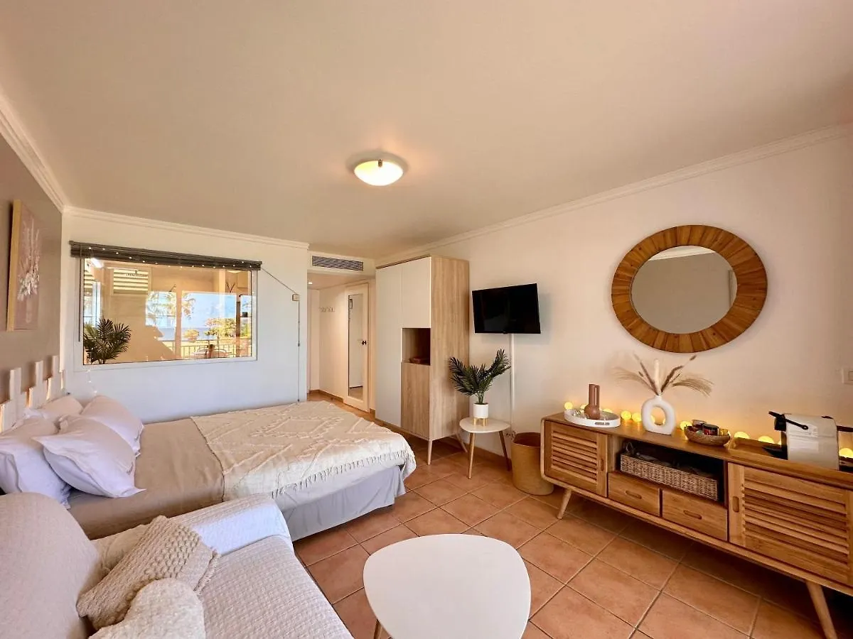 Curacao 13 Studio Vue Mer Proche Plage Dans Complexe Type Village Vacances Sainte-Luce Martinica