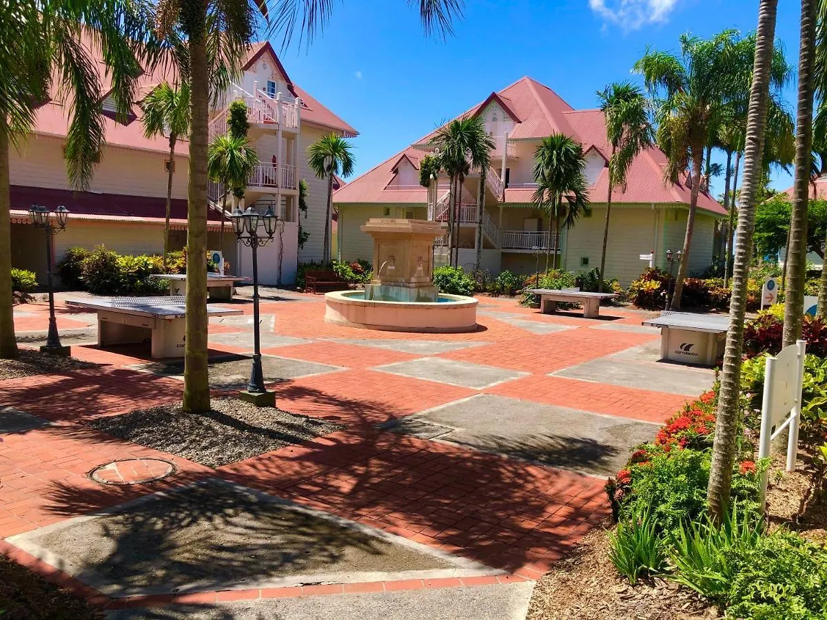 Curacao 13 Studio Vue Mer Proche Plage Dans Complexe Type Village Vacances Sainte-Luce